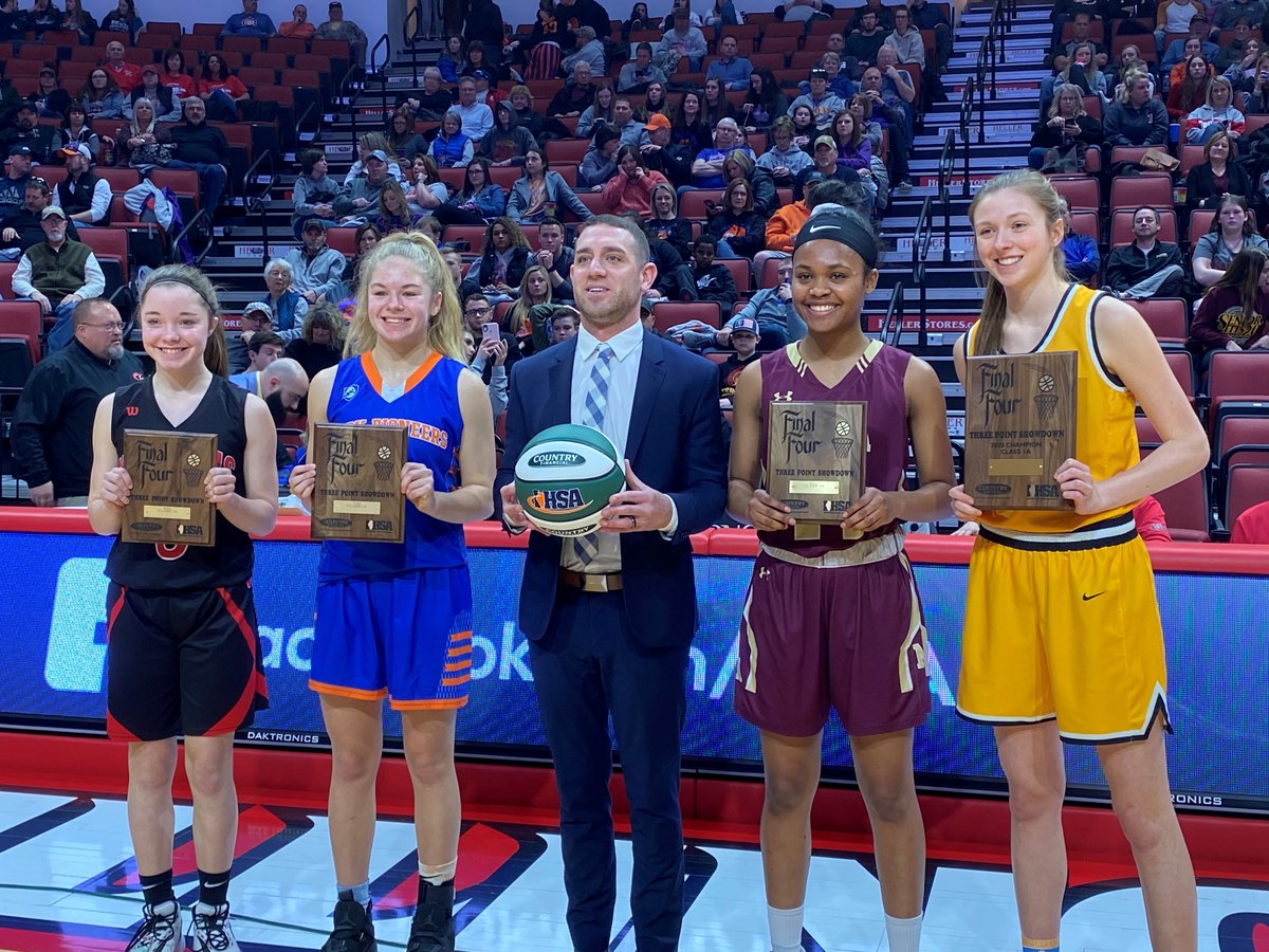 IHSAState's tweet photo. π @hellocountry Three-Point Showdown Class 1β£A Finals
π₯Kyndel Arthalony, Illini Central 8β£ (7β£)
π₯Kaitlyn Mullings, Morgan Park Acad. 8β£ (1β£)
π₯Katie Draper, Palestine 7β£
π
Natalie Engleman, Nokomis 5β£
π Kyndel Arthalony wins 1β£A!
#TakeSimpleSteps #IHSA https://t.co/5KYrniCtfD