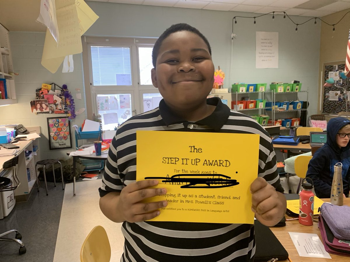 Laura Powell tweet media