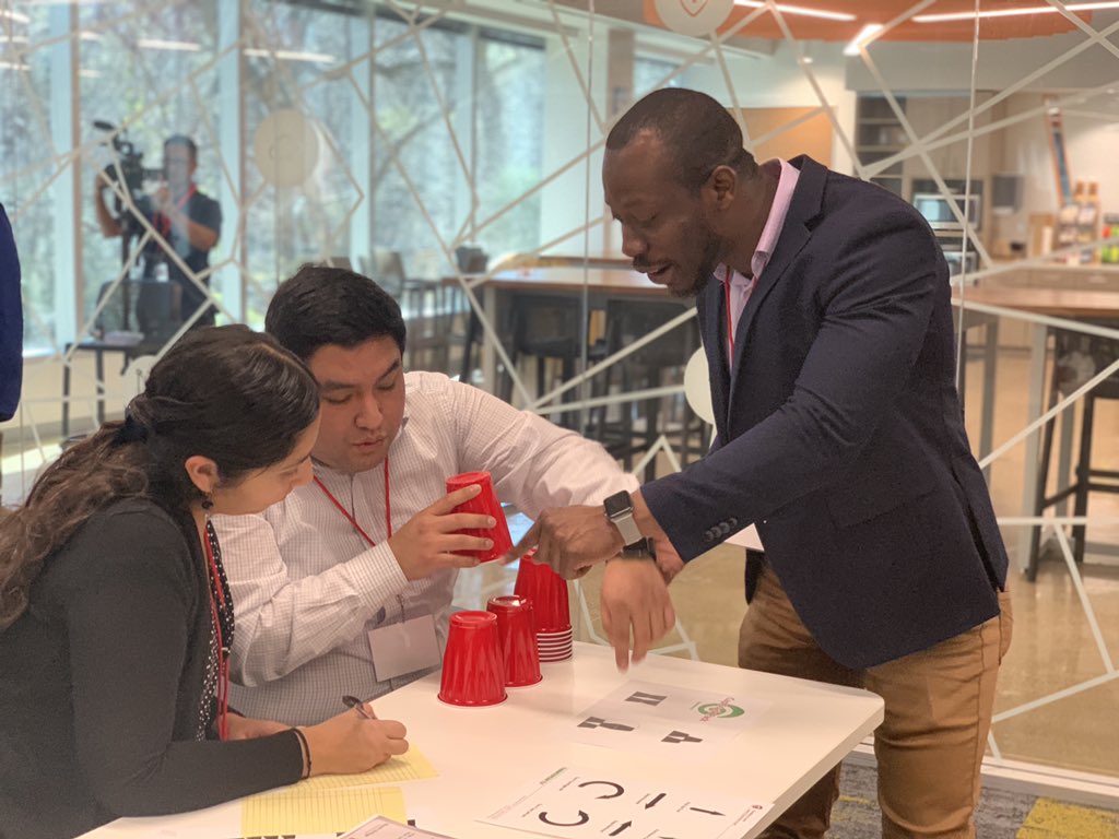 InfyFoundation's tweet photo. Loved seeing students from #Dallas learning #CS concepts in the sorting and circuits workshops today at the #LOFTCoderSummit. @HHFoundation #DiversityinTech #CSEd https://t.co/75f7bmip9p