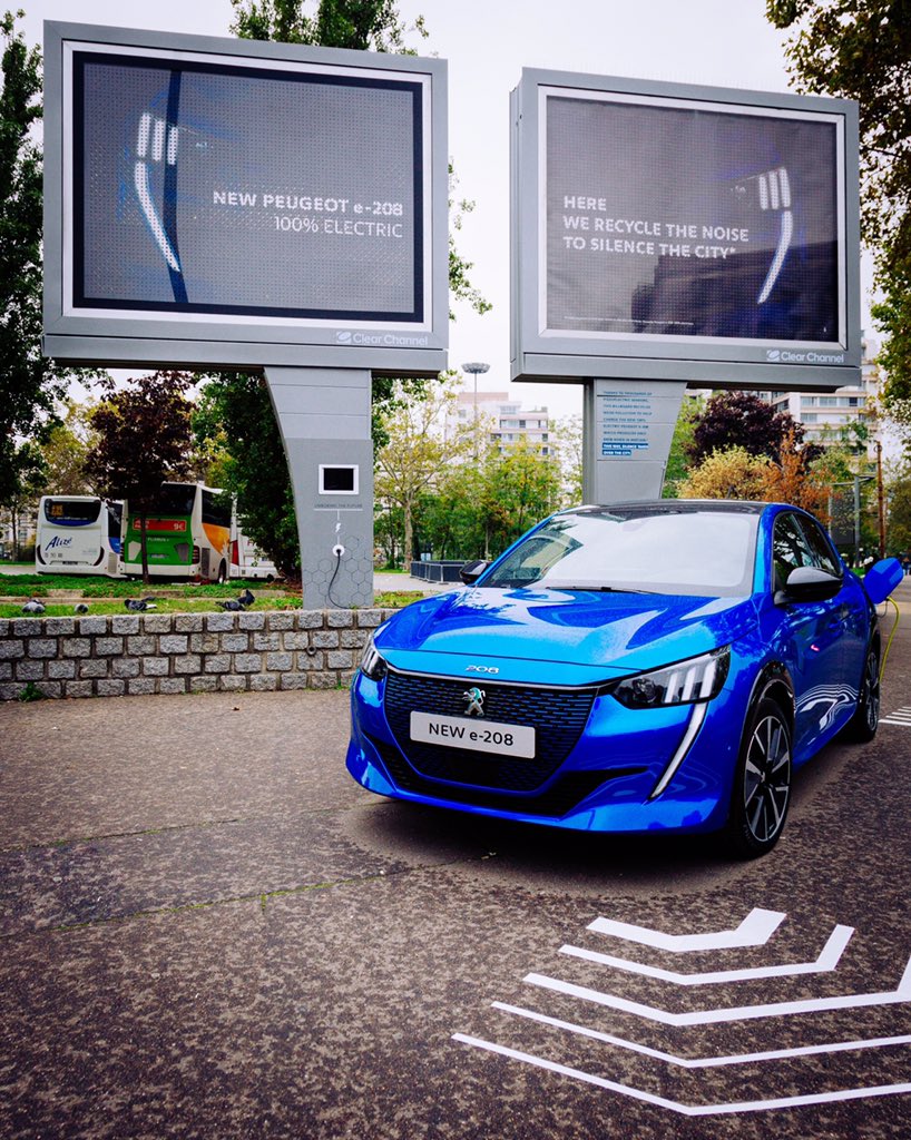 cityzmedia's tweet photo. @PeugeotFR et son agence @BETCParis remportent le #GPCE2020 ! Avec leur campagne Unboring The Future, la pollution sonore des villes est recyclée en énergie pour recharger les véhicules électriques 🚙
En savoir plus👇https://t.co/21biYqhRxo https://t.co/slv4jjG9ta
