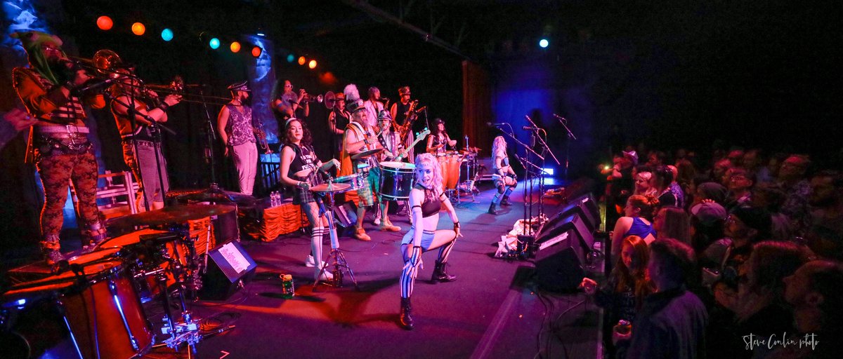 TONIGHT we return to #TheDominoRoom in #Bend!
<a href="/P44Presents/">Parallel 44 Presents</a> #MarchFourth &amp; <a href="/yakattackmusic/">yakattackmusic</a> 
TIX available at: bit.ly/MARCHFOURTHBEND