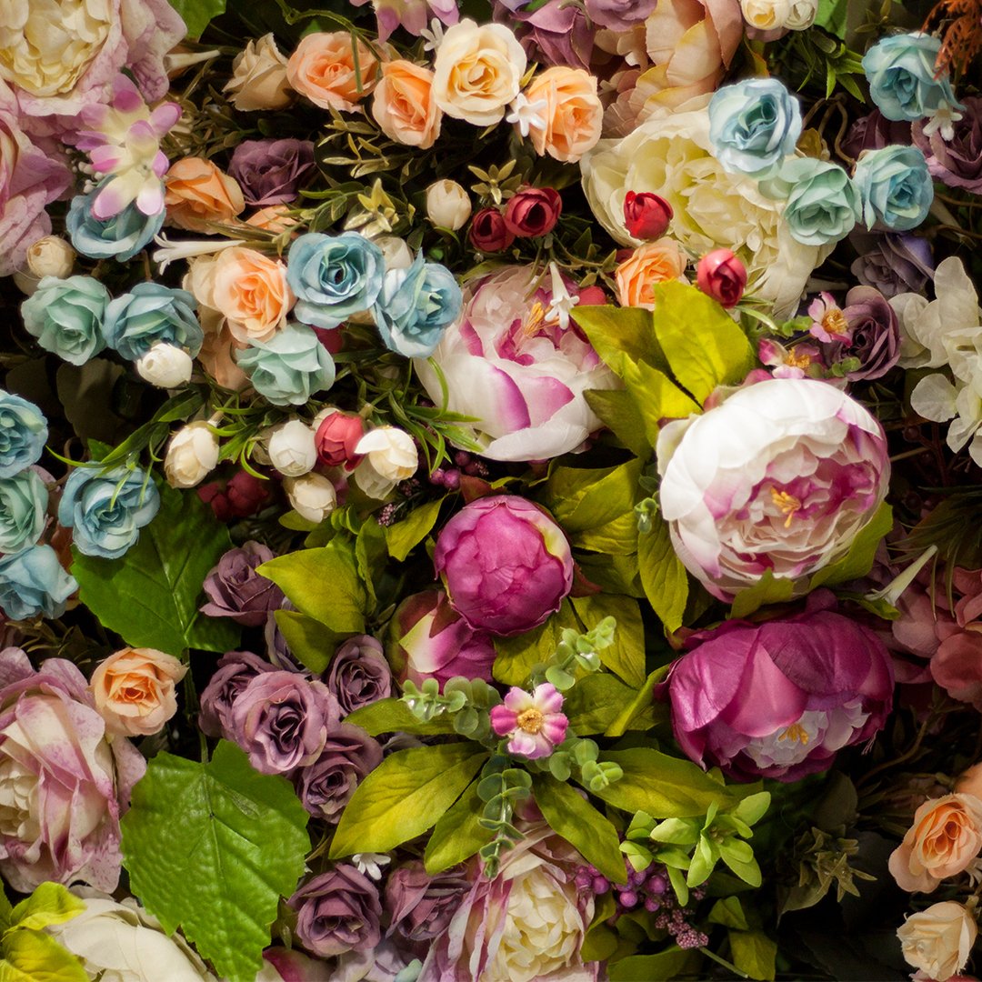 SKcontributors's tweet photo. Tap into 2020's the macro floral #creativetrend and bring sensuality, optimism, and beauty into your designs. https://t.co/gcfGeX6xgg https://t.co/wWsZsIMiqE