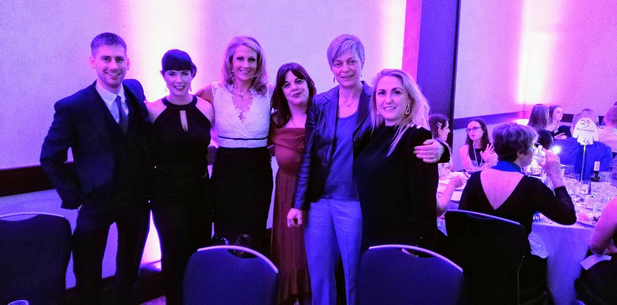 FastTrackFitCmp's tweet image. #8thGBAAwards FastTrack Fit Camp groupie! Waiting for the next course...#fitcamp #outdoorfitness #teamwork #woky