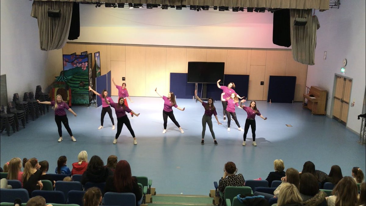 KirstyBaird_HW's tweet photo. Today we had @MillburnAcademy dance leader’s dance show for their level 5 dance leadership qualification 🥳 thank you to @RaigmorePS @DrakiesPS and @molprimary for allowing the dance leaders come and deliver sessions at your school! #rolemodels https://t.co/IJsL7RipEv