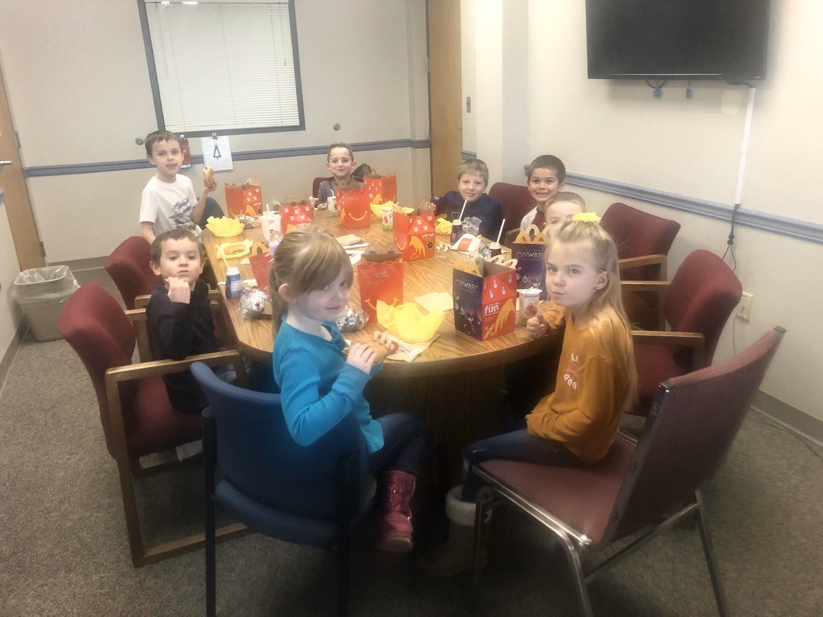 AngelaSinger's tweet photo. Check out the February “Spot On” Principal Referral recipients! We enjoyed a special lunch together and a fun tic tac toe tournament. @gcasd_k12 #GCASDempower https://t.co/L0tLVHUr95