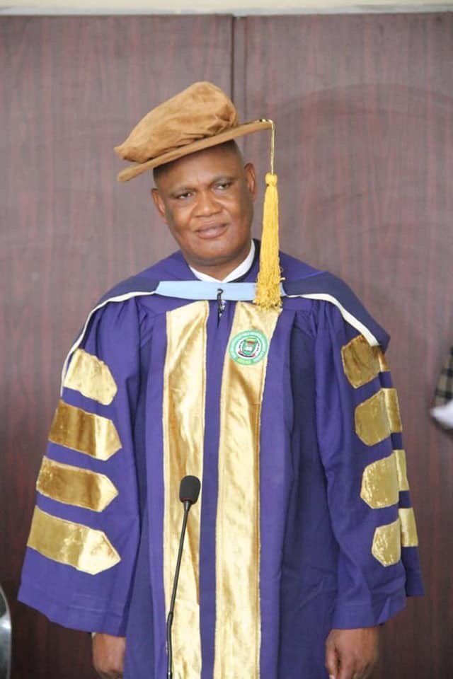 Ephraim_Inyang's tweet photo. Nothing whatsoever could have been accomplished without His Excellency, The Governor. Recognizing me therefore means first recognizing him as the visionary and driver of the good governance we enjoy today in Akwab Ibom State. https://t.co/5N1DqiFC6V