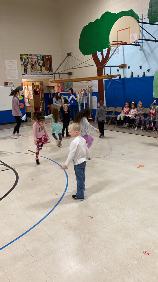 Stigs5's tweet photo. Kindergarten Jump Rope for Heart 2020! #teamlowell @AHAWisconsin https://t.co/COw3FyHALT