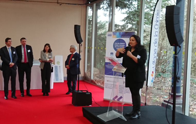 Medef_IDF's tweet photo. #Villagechimie : c'est parti ! RDV les 28-29 fev.
🎙 "Dans un contexte de compétition sur les #emplois qualifiés, la #Chimie se doit de développer l’#attractivité de la filière et de poursuivre ses efforts en matière d’ #orientation des #jeunes. " Daniel Weizmann #MedefIDF https://t.co/9bYppjjd0J