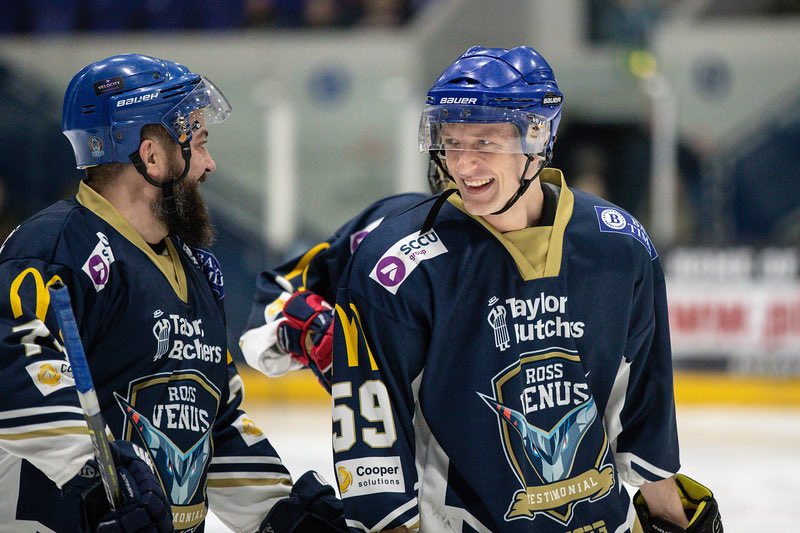 Kirsty and Scott Venus each grabbed a goal in the second period of <a href="/rvenus59/">Ross Venus</a>’s testimonial. Left us unsure if Blaze signed the right sibling 🤔