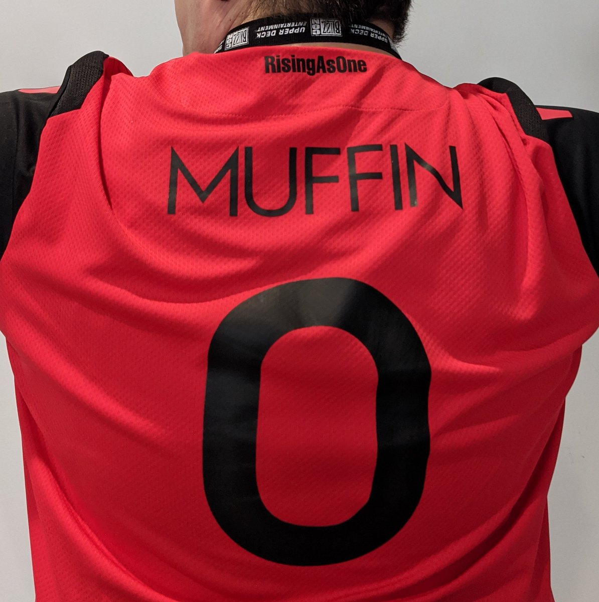 TheOneOnDruryLn's tweet photo. Cant wait to meet @PHXRisingFC when they visit @Carvana today!  I wore my new custom jersery for the occasion! 

#CarvanaCountry #GoCarvana #CarvanaIsForEveryone https://t.co/vDmtfwMIbQ