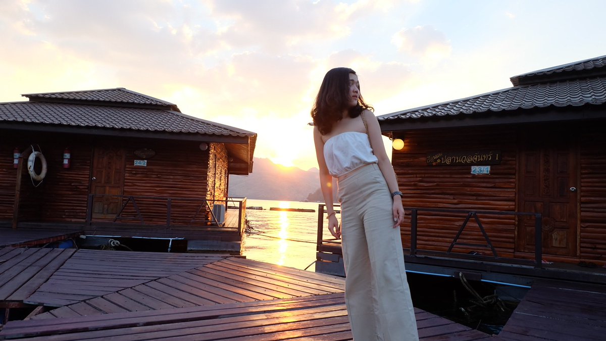 boondharireview's tweet photo. Anata River Hills Resort
ใครกำลังมองหาที่พักกาญจนบุรี เหมาะแก่การไปกับแก๊งเพื่อนมากๆนะ มีของเล่นและแพส่วนใหญ่จะเป็นแพที่นอนได้หลายคนเลย อากาศดี วิวเขื่อนและภูเขา ตอนกลางคืนเห็นดาวเยอะมากกก แนะนำมากๆค่า #StoryReview #รีวิวกาญ https://t.co/ZWEgYM2bgD