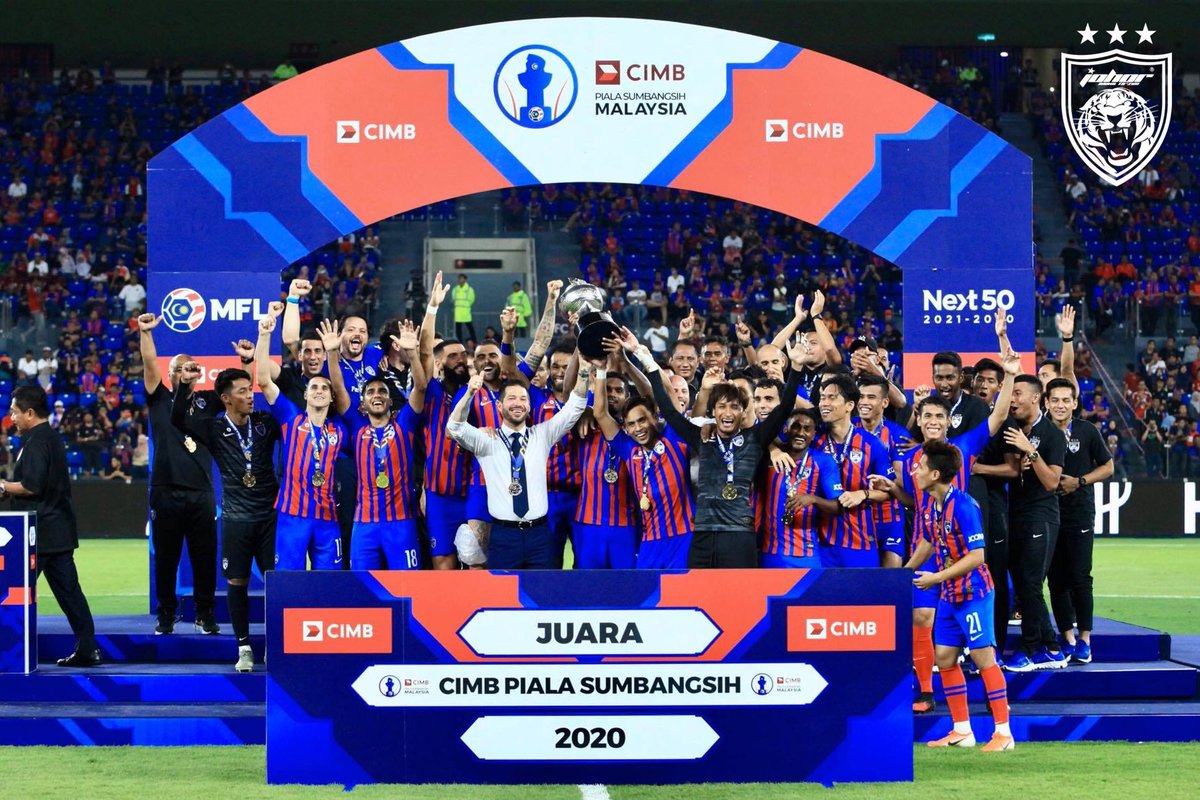 WE ARE THE CHAMPIONS!! 🏆❤️💙 <a href="/OfficialJohor/">JOHORSouthernTigers</a> #JDT #SounthernTigers
