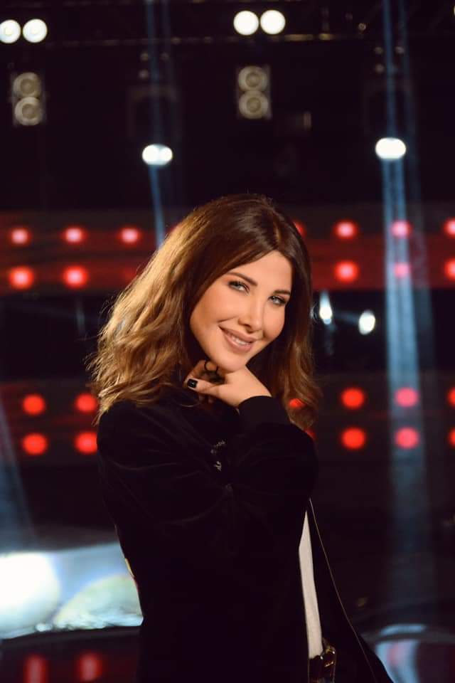 NancyAjramLbNew's tweet photo. @NancyAjram #ALBIYAALBI #JudgeNancy #nancyajram #hassabeek #TheVoiceKids #MBCTheVoiceKids #mbc #TeamNancy #nancy10 #BadnaNwaleeElJaw #NancyAjramLebanonNew #NancyAjramLbNew #Nancyisback
#ูุงูุณู_ุนุฌุฑู
#ุฐุง_ูููุณ_ููุฏุฒ #ูุฑูู_ูุงูุณู #ุญุงุณุฉ_ุจูู #ุนุงูู
_ูุงูุณู #ุจุฏูุง_ูููุน_ุงูุฌู #ูููุง_ุญุฏู_ูุงูุณู #ููุจู_ูุง_ููุจู https://t.co/v4fuk1RIy3