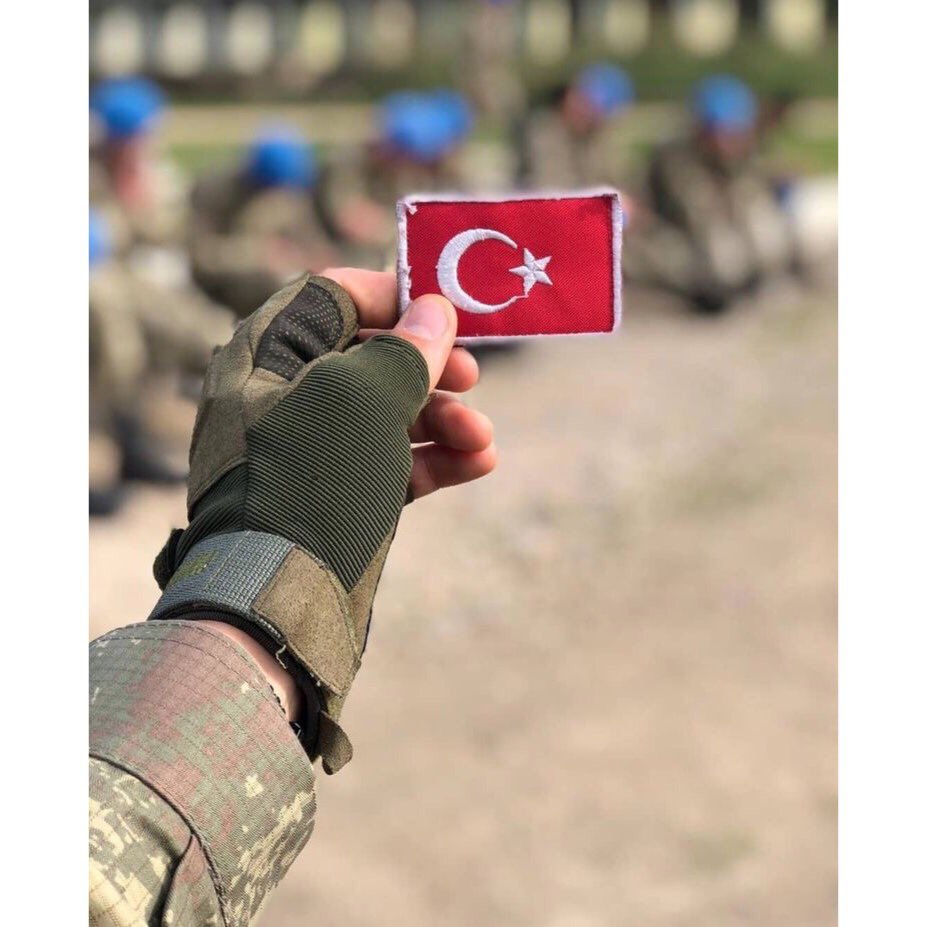 Şehitlerimize Allahtan Rahmet, Yakınlarına Sabırlar Diliyorum. Bu Acı Hepimizin, Türk Milletinin Başı Sağolsun. Yaralı Askerlerimize Şifalar Diliyorum. Dualarımız Askerlerimiz İçin 🤲🏻  
#sehidimizvar #İdlip