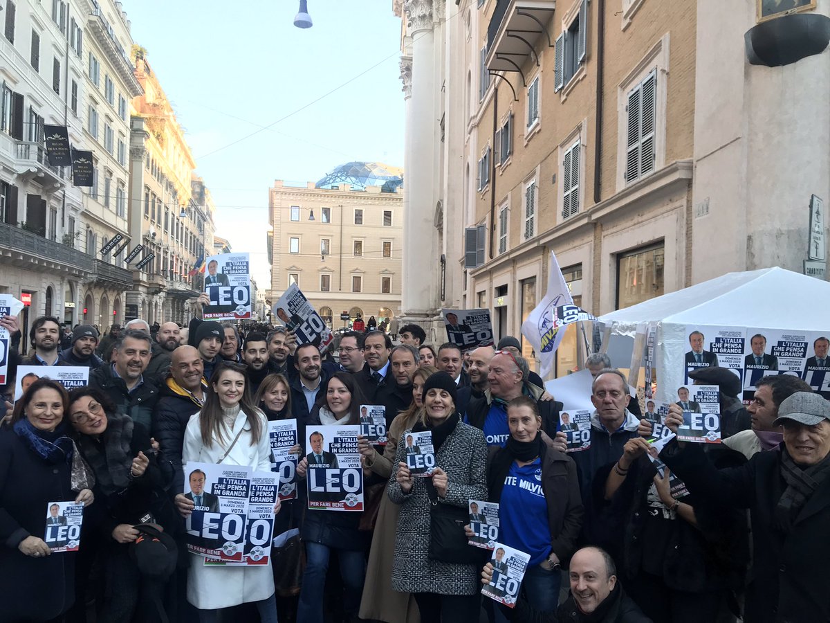 Maurizio Leo (@maurizioleo6) on Twitter photo Un ringraziamento speciale agli amici della .<a href="/LegaSalvini/">Lega - Salvini Premier</a> per questa fantastica chiusura di campagna elettorale. Manca poco per dare una nuova marcia a questo paese e a questa fantastica città.
Domenica 1 marzo barra il simbolo del centrodestra unito e vota Leo! Un ringraziamento speciale agli amici della .<a href="/LegaSalvini/">Lega - Salvini Premier</a> per questa fantastica chiusura di campagna elettorale. Manca poco per dare una nuova marcia a questo paese e a questa fantastica città.
Domenica 1 marzo barra il simbolo del centrodestra unito e vota Leo!