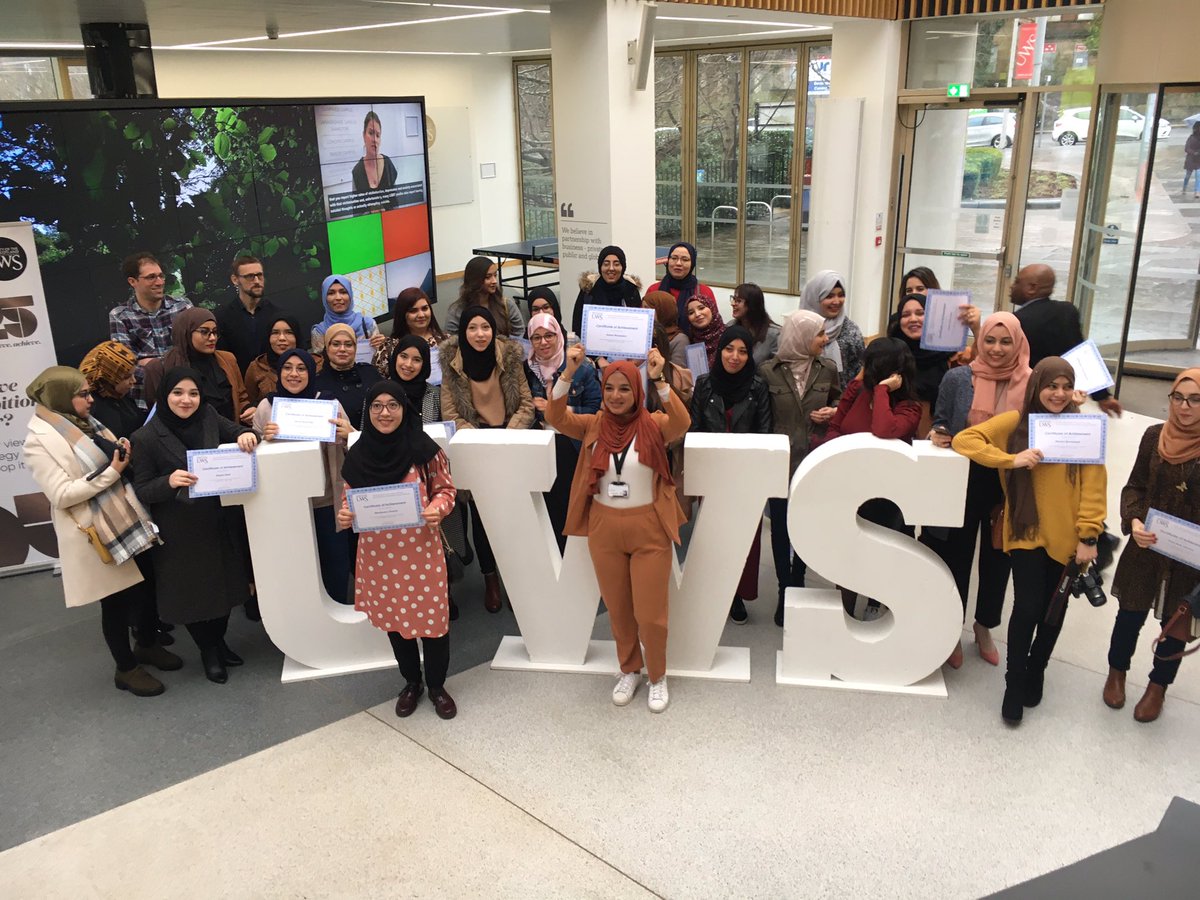 sbrowntweets's tweet photo. Great to mark the end of our first @uwslanguages1 #doctoralinductionprogramme with a certificate presentation. Great speech by @AbirBen19038553 and @MoussaouiImene . Hope you enjoy the rest of your #PhD journey! https://t.co/DLOZE165nV
