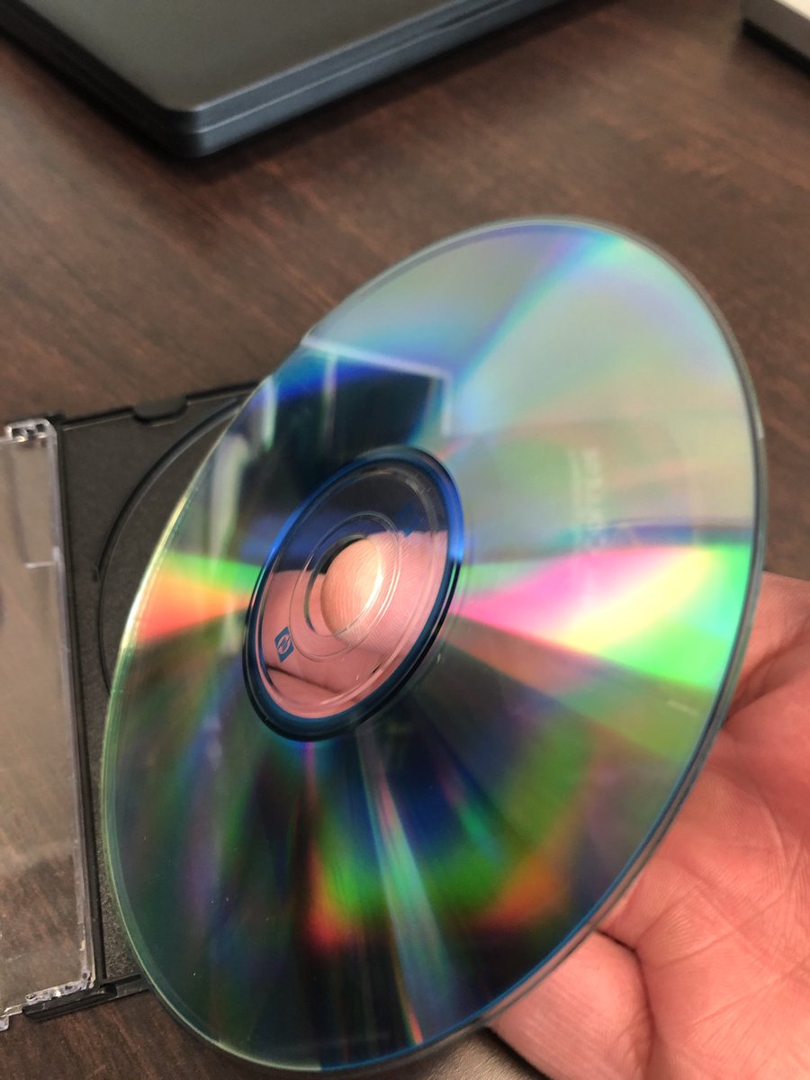 JoelDoepker's tweet photo. A sign of the times. No one so far, including me, has a laptop capable of playing a CD.  None of them have a CD drive. #technologychanges #iremember8tracks https://t.co/wpw8YFycST