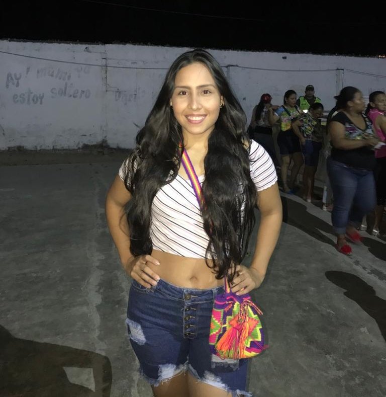 AnyArcon17's tweet photo. Tengo guayabo #PostCarnaval #LaMochilita https://t.co/7St9Tu3zfF