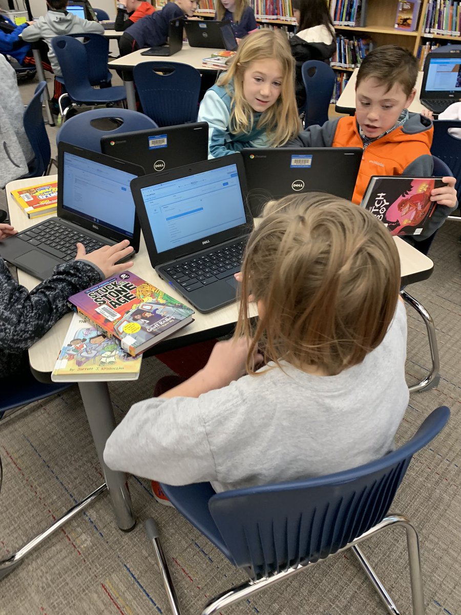 Joyduncan17's tweet photo. @LaraIvey’s Teaching Ss in the library how to use #noodletools for #research 💡@OldHundredES @ccpsinfo @CCPSLiteracy 💙💚💙 https://t.co/pGG9r10If1