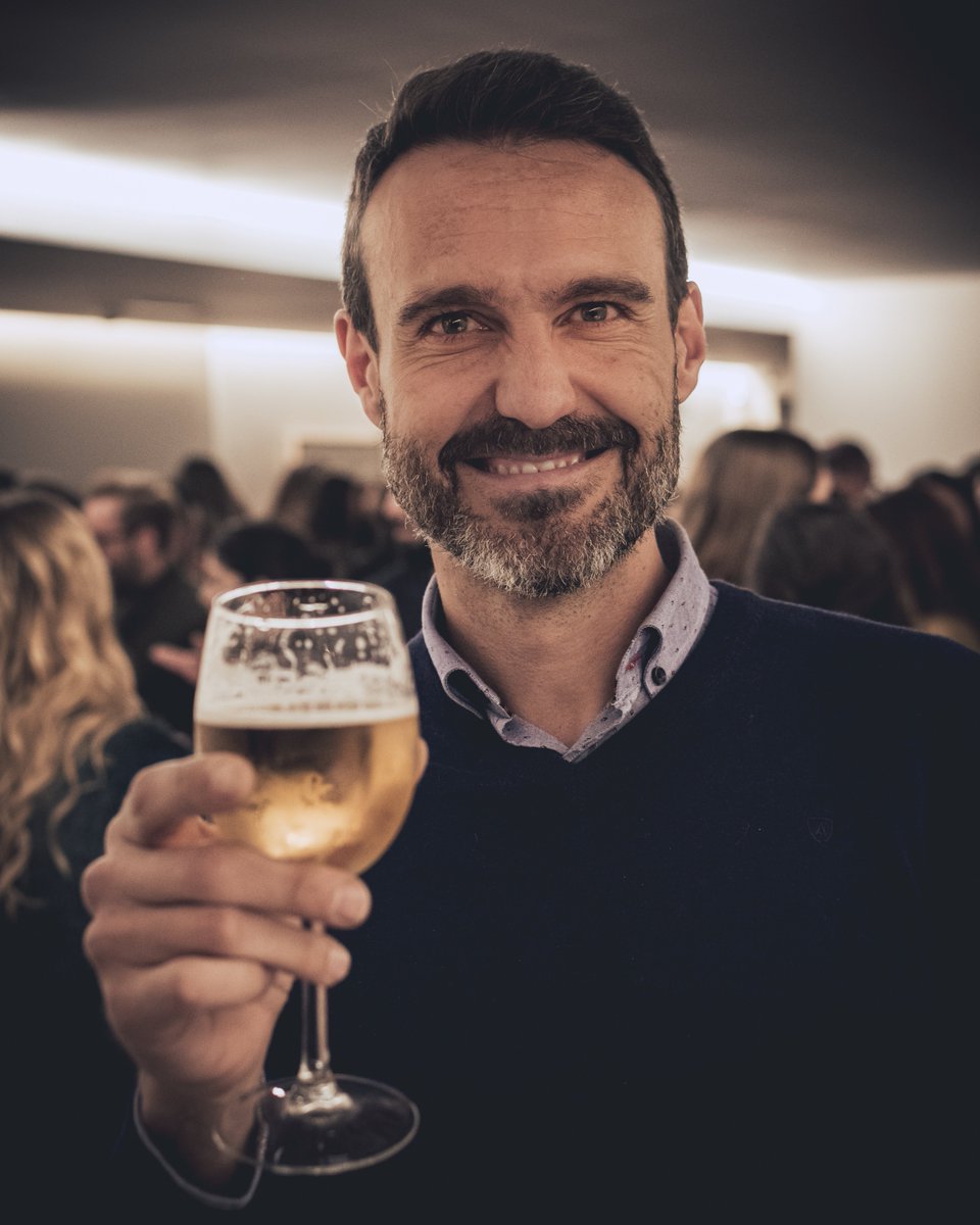 juanduqueoliva's tweet photo. Contigo todo sabe mejor #betasur @barbadillo #afterworksandalucía @Cajasol @elmundoes @AW_Afterwork @EventosUE @alfchoice @ladyinmaporras
4 min https://t.co/Gm8GUEdaq8