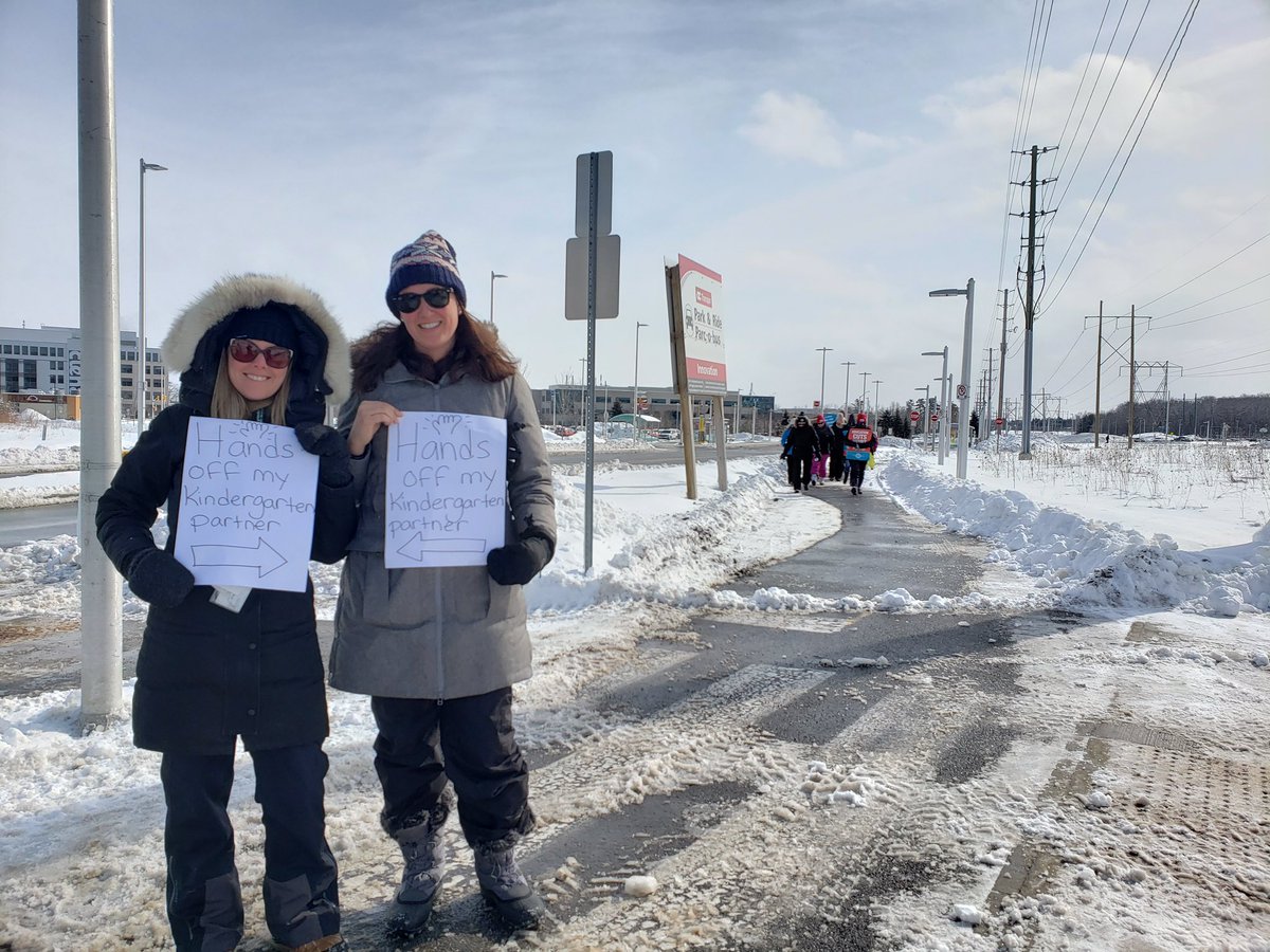 No matter the weather, we are here for our students! #CutsHurtKids @OCETFO <a href="/MmeRodney/">Mélanie Rodney</a>