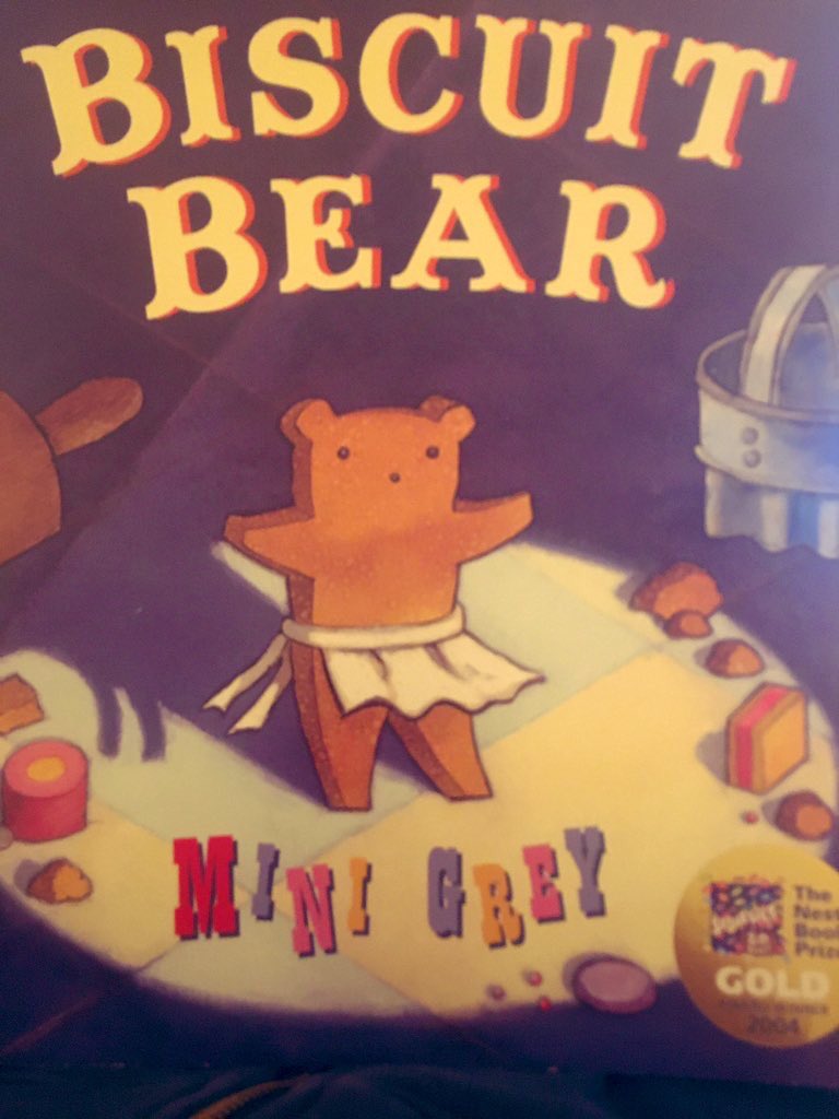 FamilyReading1's tweet photo. “Daddy, Daddy look, it’s my favourite book, and I’ve read it three times already today”. Lovely to hear so much enthusiasm for #BuscuitBear by #MiniGrey #OURfP #shareAstory https://t.co/0RyBqid6Iw