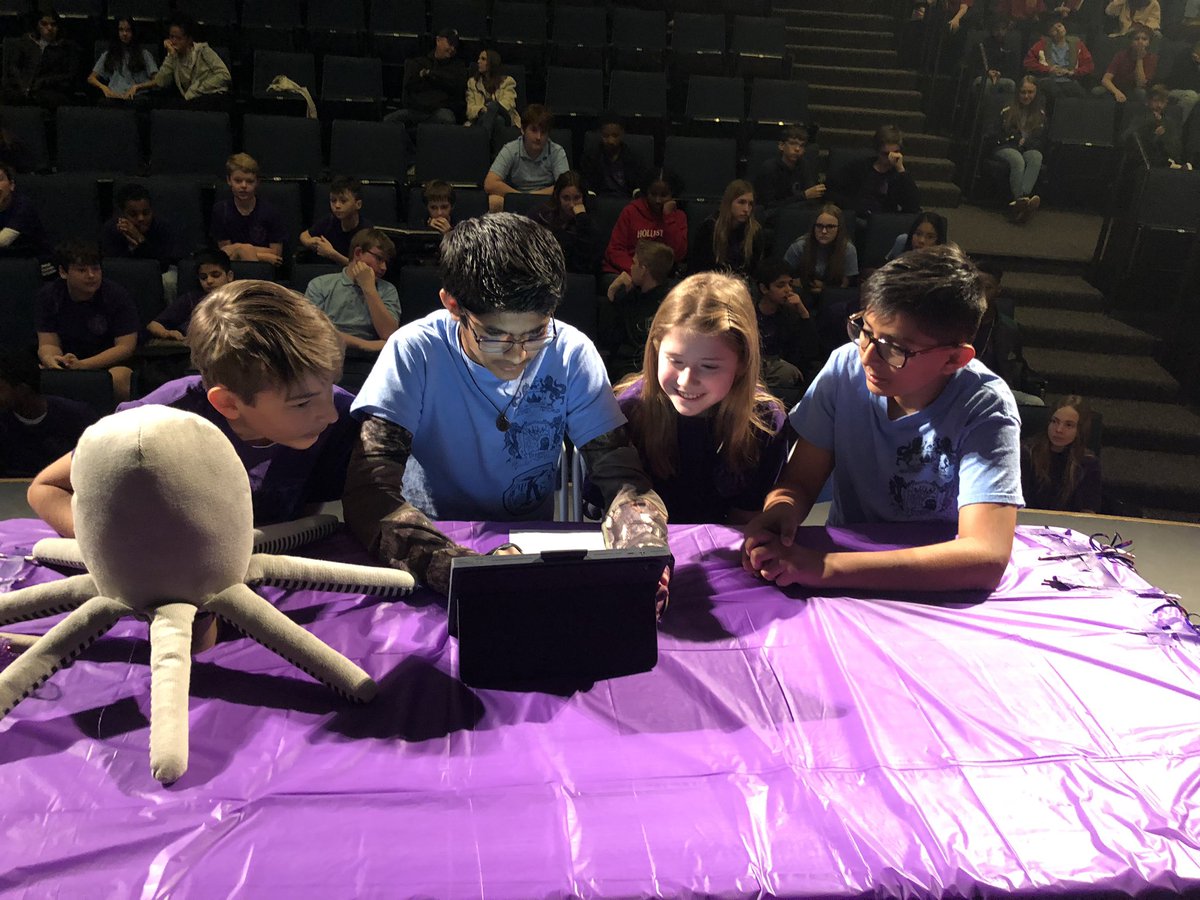 OakridgeMS1's tweet photo. Let the Quiz Bowl House Competition begin!! @oakridgeowls https://t.co/INnBxo2JnX