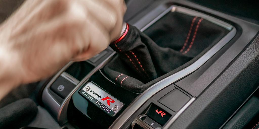 Honda's tweet photo. The redesigned and thrill-defining 2020 #CivicTypeR is available TODAY. Get behind the wheel of the most ferocious manual on the market. https://t.co/Rba4kaQ13c