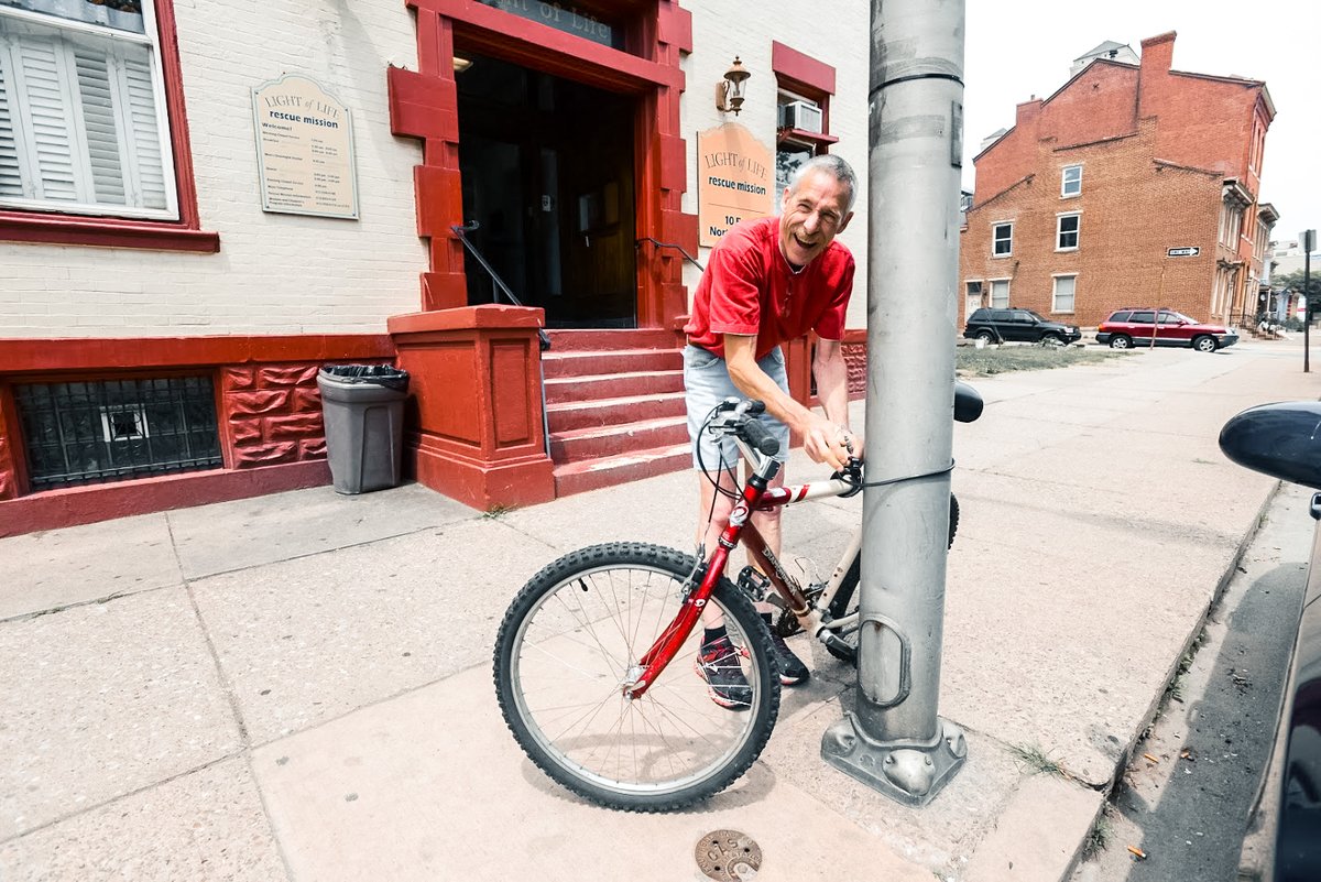 1NorthsidePgh's tweet photo. We are a community that welcomes people in with open arms. We share our traditions, invite people to grow, & support our neighbors. We leave a generational impact for years to come, & it's shown through the positive changes we make everyday in our neighborhoods. #OneNorthside https://t.co/0e1fwp0QHf