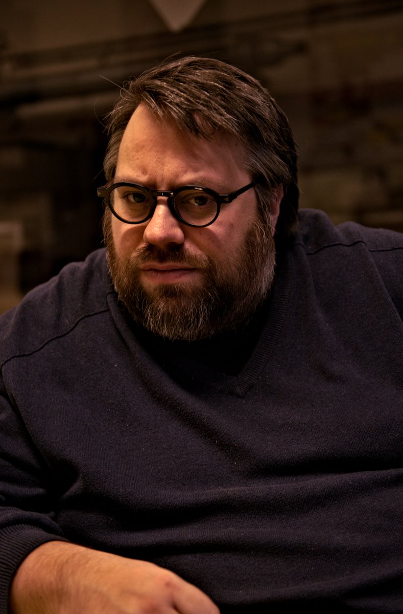 blnensemble's tweet photo. vor der heutigen Vorstellung von "Ubu Rex" im Neuen Haus gibt's um 19.30h eine kostenlose Einführung im Werkraum und im Anschluss findet ein Publikumsgespräch mit dem Regisseur Stef Lernous statt! kommt vorbei, es gibt noch Karten. #BEubu https://t.co/VA0x81ZZP5
