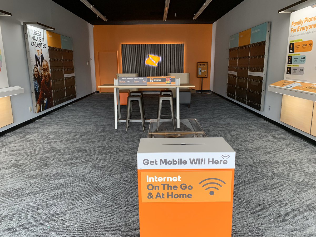 VIP_RealEstate_'s tweet image. Beautiful new Cellstar USA 4.0 location in Dallas, NC #theVIPboost