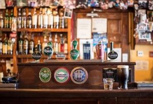 Looking for a great place to relax after work? There are several bars in the West Islip area that offer the perfect atmosphere for enjoying a cold beer when you’ve finished up with your workday.  bit.ly/37ILyDS.