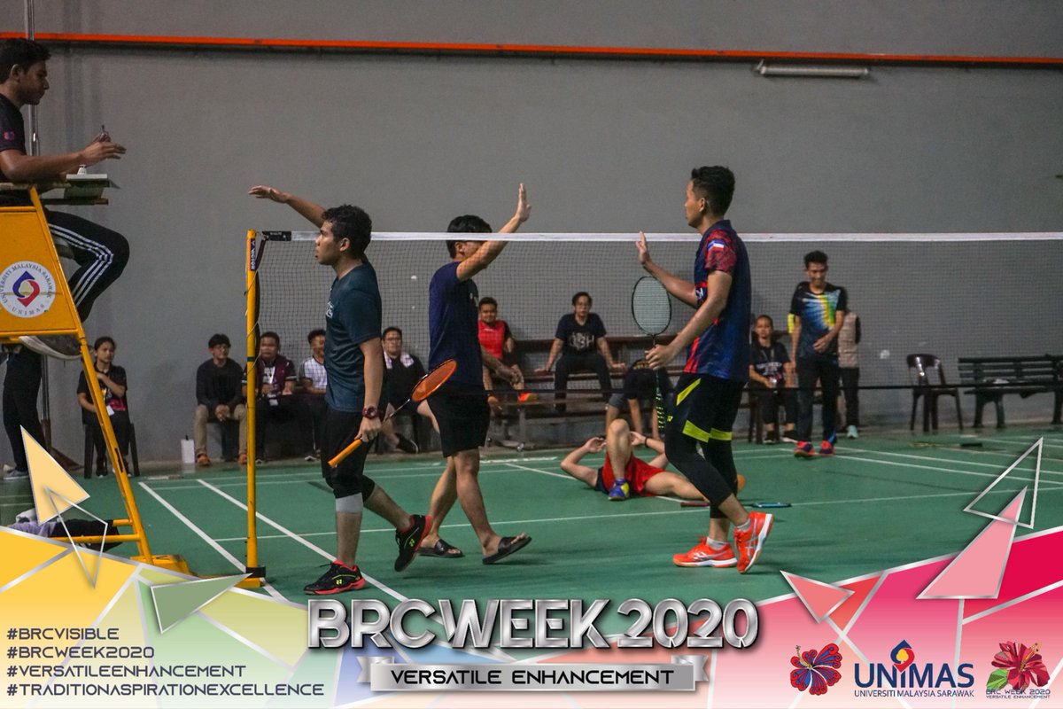 brcunimas's tweet photo. .
"GERBANG ANJAKAN PARADIGMA".
.
Jawatankuasa Perwakilan Kolej Bunga Raya .
#BRCWeek2020
#VersatileEnhancement
#BRC1920
#BRCVisible
#TraditionalAspirationExcellence
.
Credit: Elton, Ang & Zulaikha | Unit Publisiti & Informasi https://t.co/DafzzMO3HU