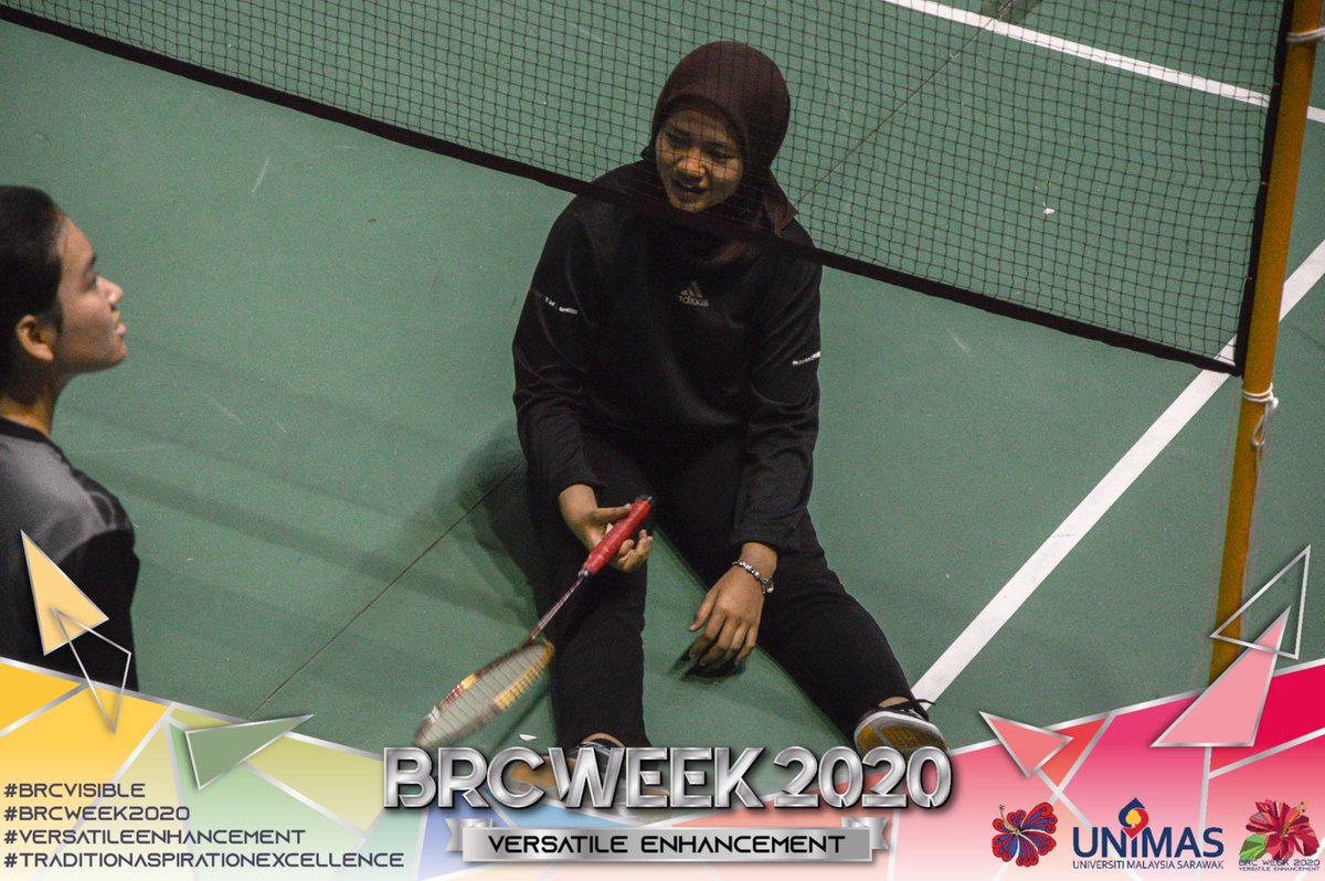 brcunimas's tweet photo. .
"GERBANG ANJAKAN PARADIGMA".
.
Jawatankuasa Perwakilan Kolej Bunga Raya .
#BRCWeek2020
#VersatileEnhancement
#BRC1920
#BRCVisible
#TraditionalAspirationExcellence
.
Credit: Elton, Ang & Zulaikha | Unit Publisiti & Informasi https://t.co/DafzzMO3HU