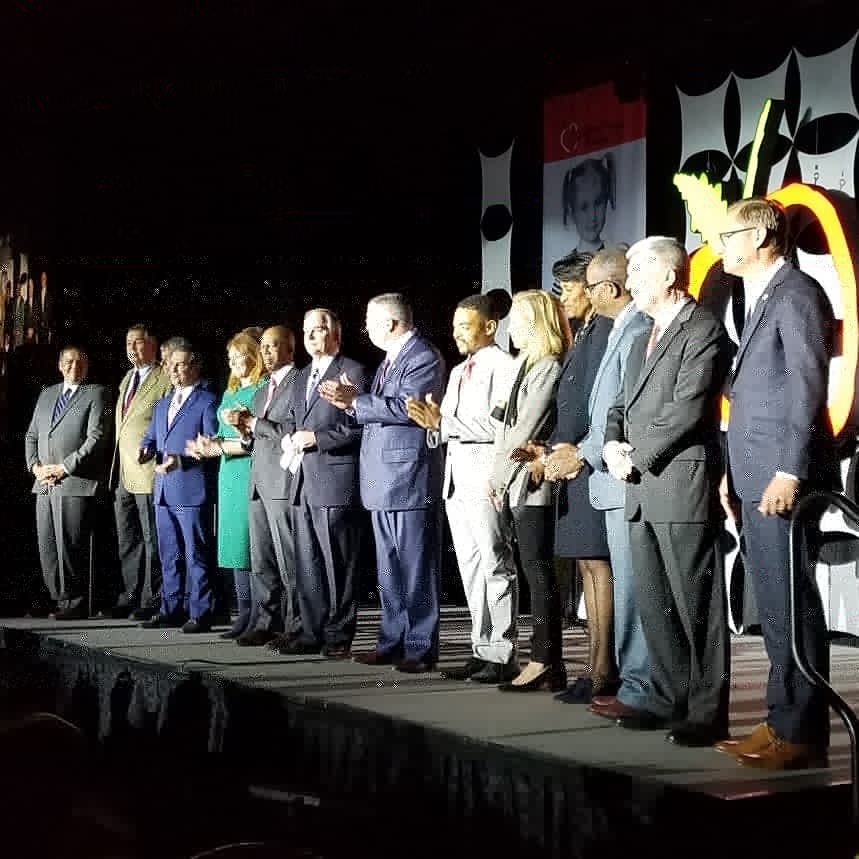 DestinationCbus's tweet photo. Council President @SG_Hardin @MayorGinther and friends standing united to help feed Ohio's kids. Today's the #menuofhope 25th year. @OSU_AD @OSUPrezDrake @deehaslam https://t.co/iCWIIovopq