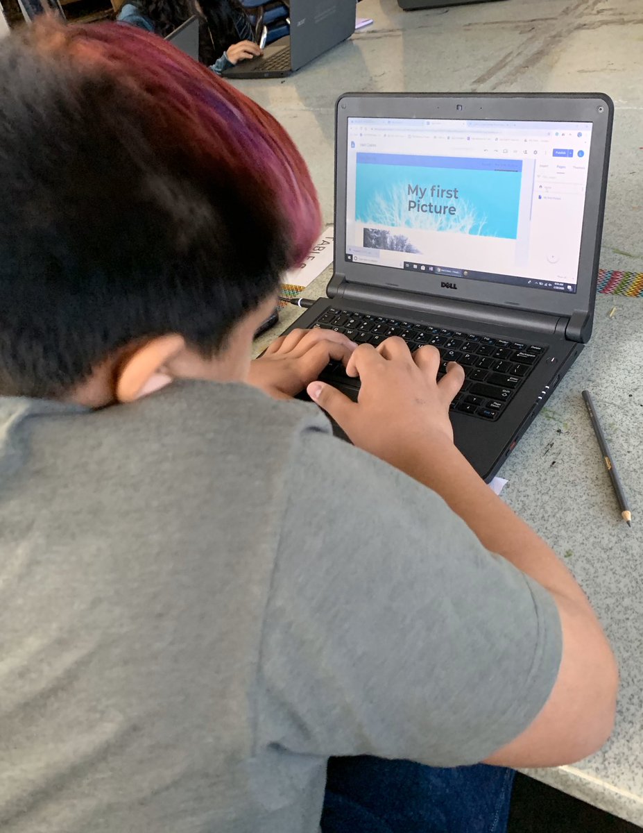 sdeereed's tweet photo. Art Ss at @South_Hills_HS showcasing their best work for an authentic audience using Google Sites! @FWISDTech #EdTechRocks https://t.co/vact7Smr7I