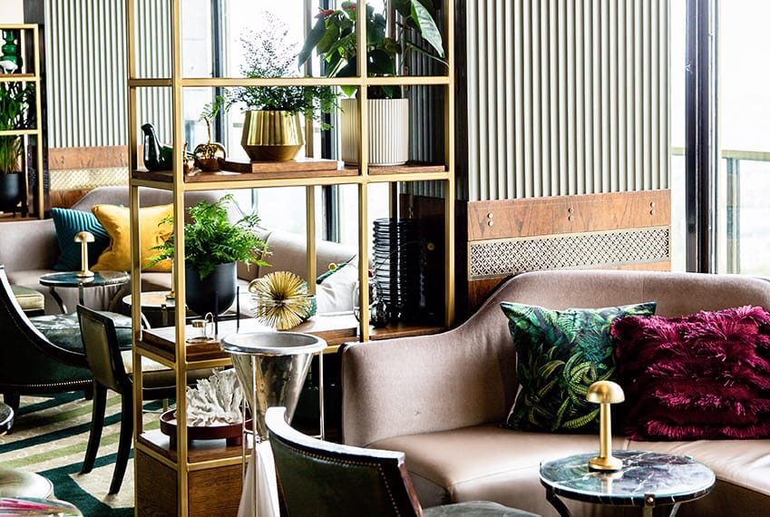 DJ Manoeuvres:
Tonight—10 Degrees London