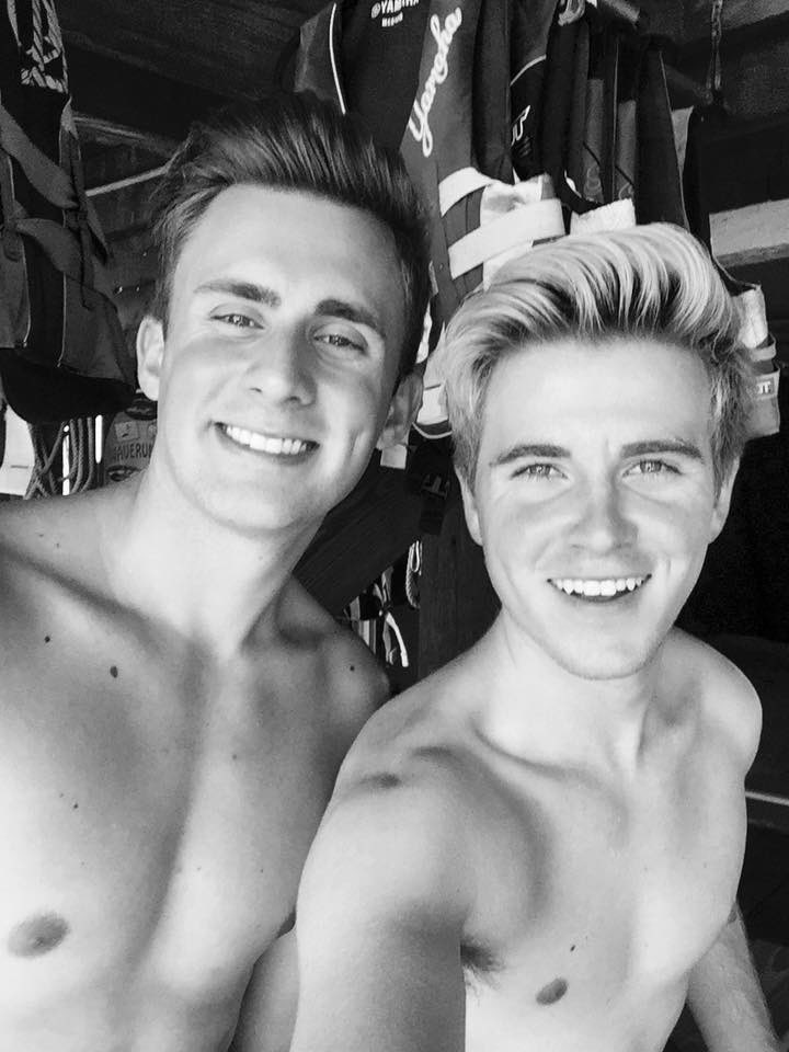 nicolasandgrant's tweet photo. #FlashbackFridayz look how young we look😭 #gaycouple #Tampa #LGBT #CoupleGoals #gaylove #husbands #loveislove #queer https://t.co/V2SZDJUusw
