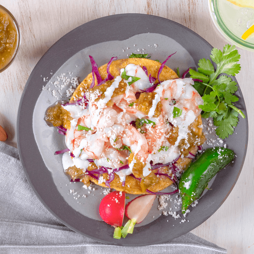 It's the first Friday of #Lent! Time for seafood with these tasty Shrimp Tostadas with Salsa Verde. caciqueinc.com/recipes/shrimp… Check it out! 🍤😍