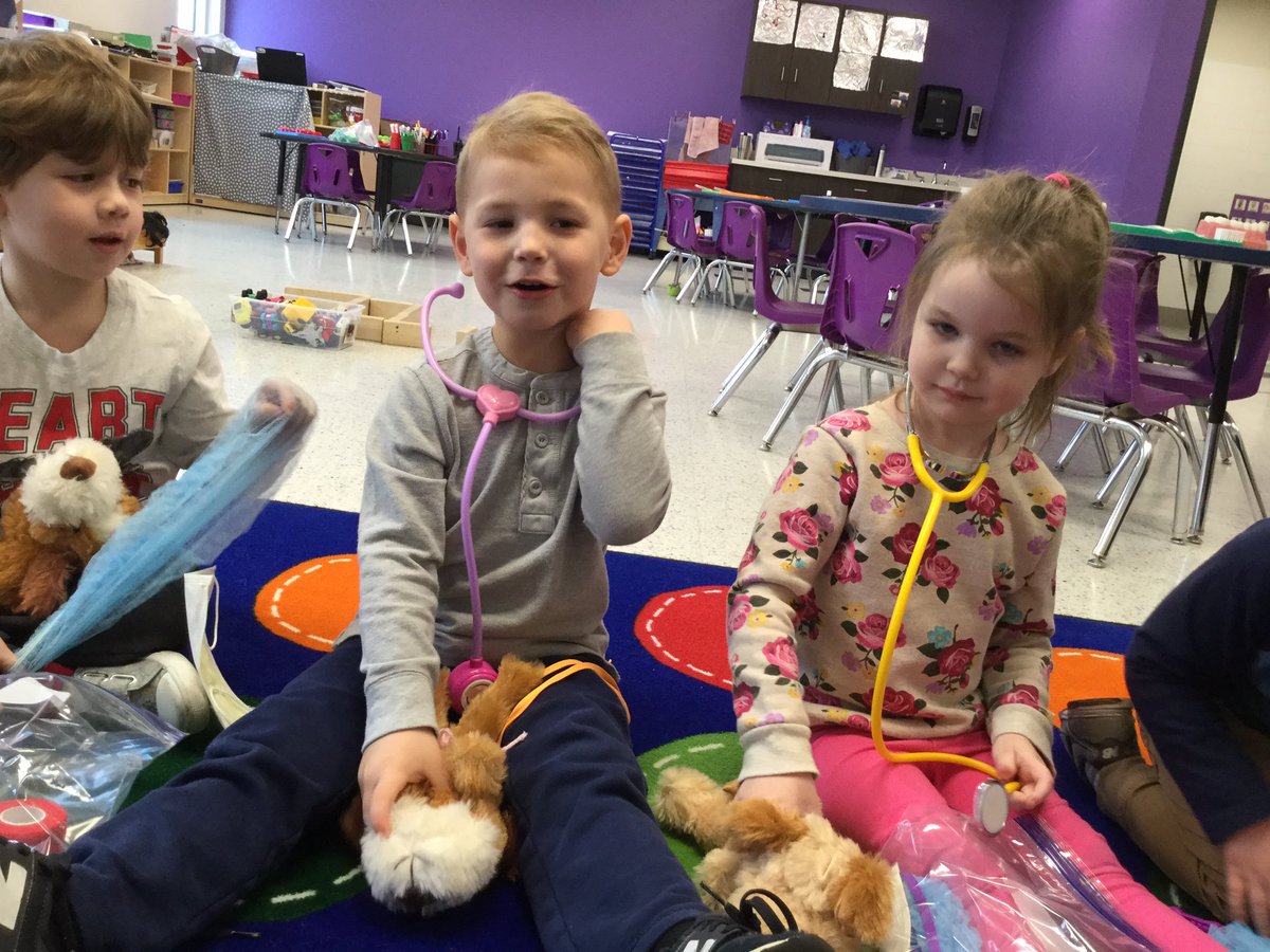 We learned about being a veterinarian from Dr. Gustin.  <a href="/CCLSChargers/">CCLS - St. Louis</a>