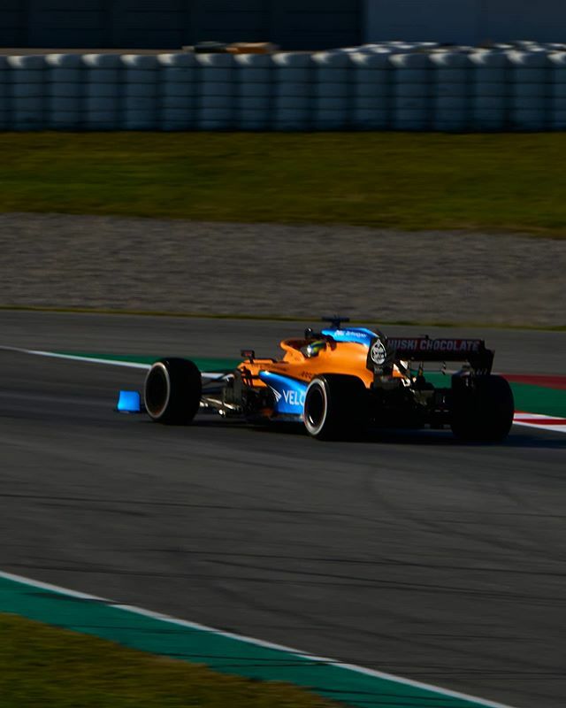 MotorDeGP2's tweet photo. Final hour of testing for Lando Norris / McLaren-Renault MCL35.
.
.
#F1 #Formula1 #F1Testing #McLaren #Renault #LandoNorris #Lando #Norris #Motorsport #Racing #Racecar #F1Photographer #photography #AlphaMovementES #SonyAlpha #MirrorlessCamera #Formule1 #… https://t.co/n4Cr9ZRAP5 https://t.co/b500UBULgz