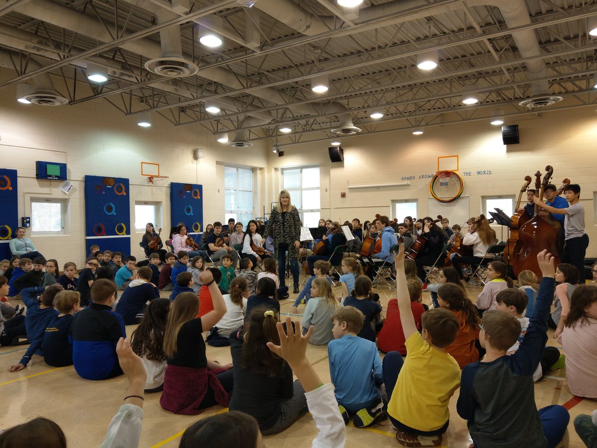 lschlemm1's tweet photo. 3rd and 4th graders loved seeing the DPM 8th grade orchestra 🎶
#sheridanshines #findingjoy67 https://t.co/7s2CBw5y9u