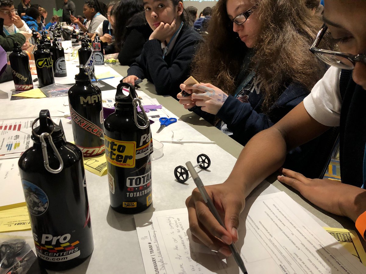 Ten80Ed's tweet photo. Lots of design thinking happening at the #Detroit CUS.T.E.M. Car Experience. #WeRTen80
#SEMAeducation #drivingSTEM #STEM #STEMeducation #innovation #tech #customcars #cars https://t.co/7X1iIsGhhd