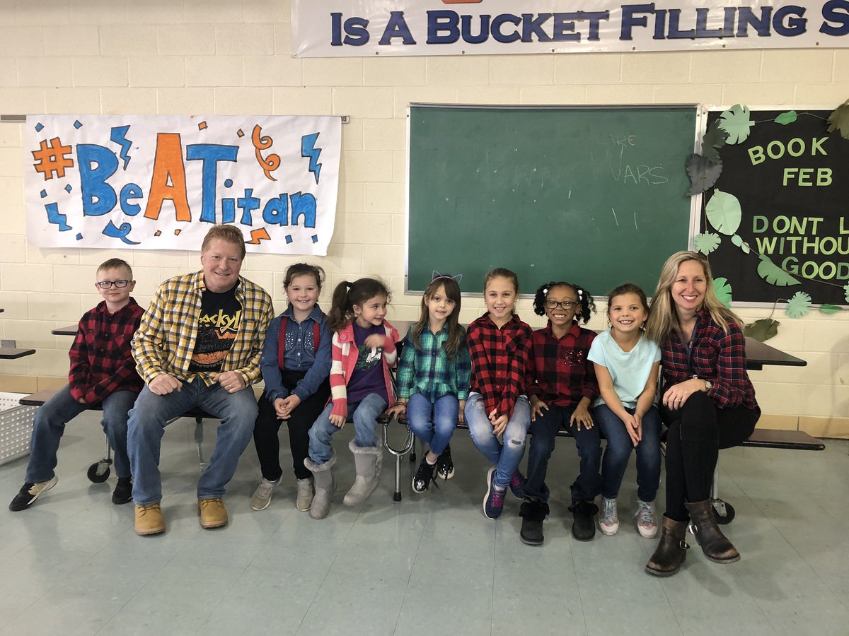 MrKonSports's tweet photo. Great participation in Lumberjack Spirit Day today!  #BeATitan #BCSDTitans https://t.co/6luMQ7TlC8