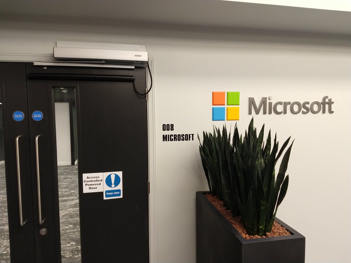 Terry_AT_Tech's tweet photo. Excellent 2 day workshop by Microsoft, MS Teams is about to revolutionise the way we work... We can achieve much more by integrating custom apps directly into teams such as Angular or react. Thanks @dreilly02 for getting us on it and @gemboydell https://t.co/cnHMi7upAa