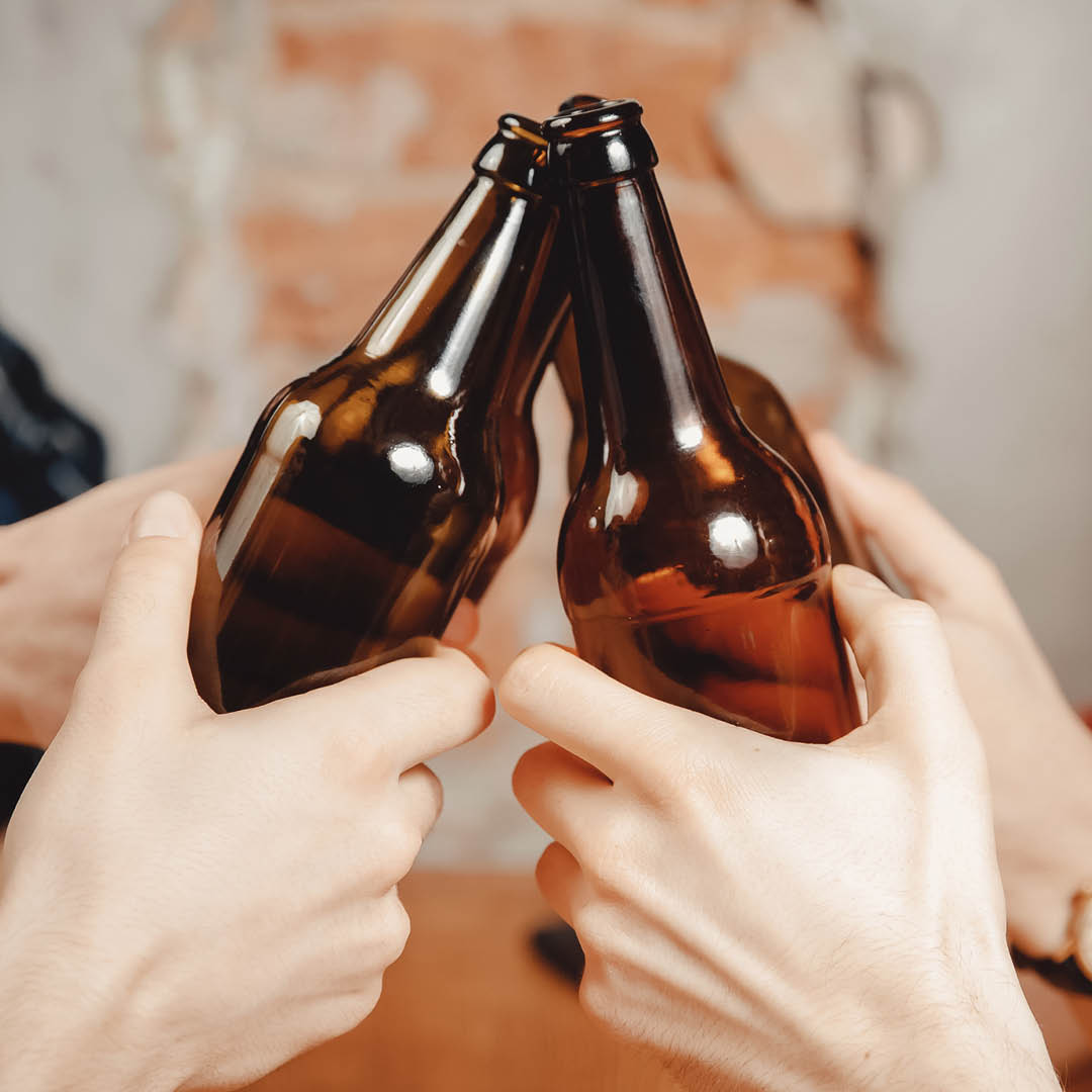 Whiskey based cocktails, sharing boards and Guinness flown in from Dublin, this can only mean one thing.... St. Patrick's Day is approaching! Come and celebrate in style with Six Storeys from the 13th-17th March