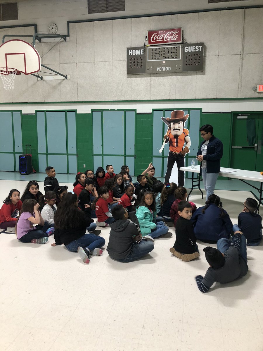 2nd grade learning about higher education #gominers