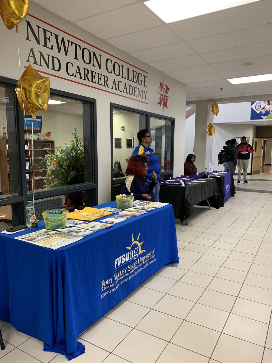 ortiznccaic's tweet photo. NCCA is celebrating HBCUs and allowing our associates to explore all they have to offer. #HBCUs #ncssbethebest #myncca #BlackHistoryMonth2020 https://t.co/SRdDtqNm8d
