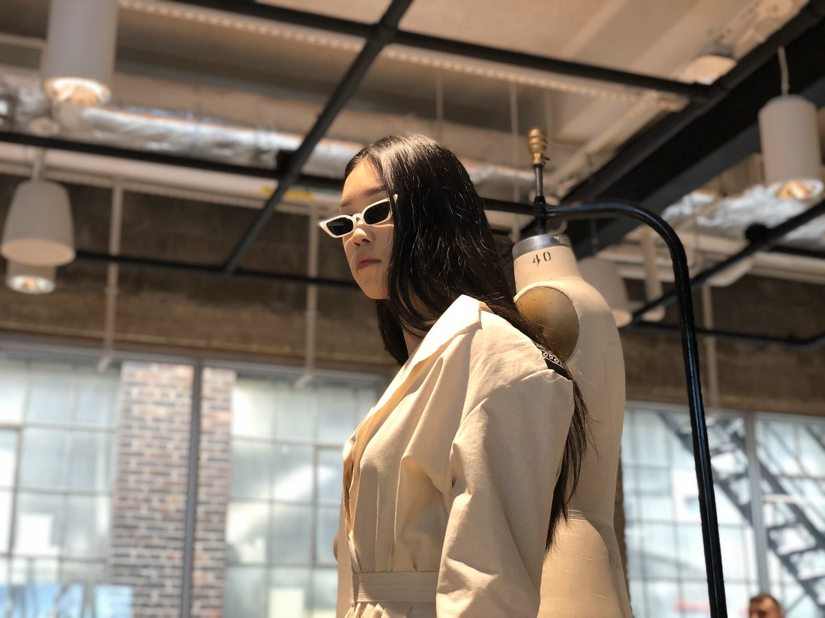 the_studioTO's tweet photo. High fashion meets HQ today thanks to @RUFashionZone and Fadshops. Tomorrow’s fashion is designed today 🇨🇦 x 🇫🇷
.
.
#HQCurates, #toronto, #fashion, #design, #FCAD https://t.co/X7thqosSNi