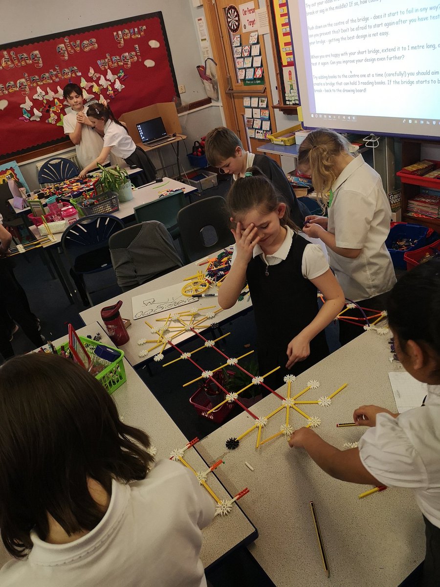 StNinians_PS's tweet photo. P5/6 have been completing a STEM challenge this afternoon using K'nex. #STEM #knexchallenge #teamwork https://t.co/gZFzbS0AyA